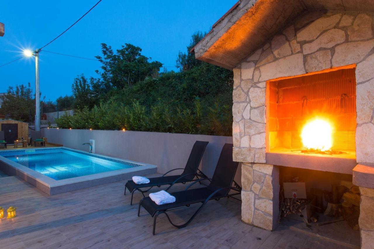 Life - New And Luxury Holiday House Kaštela Екстериор снимка
